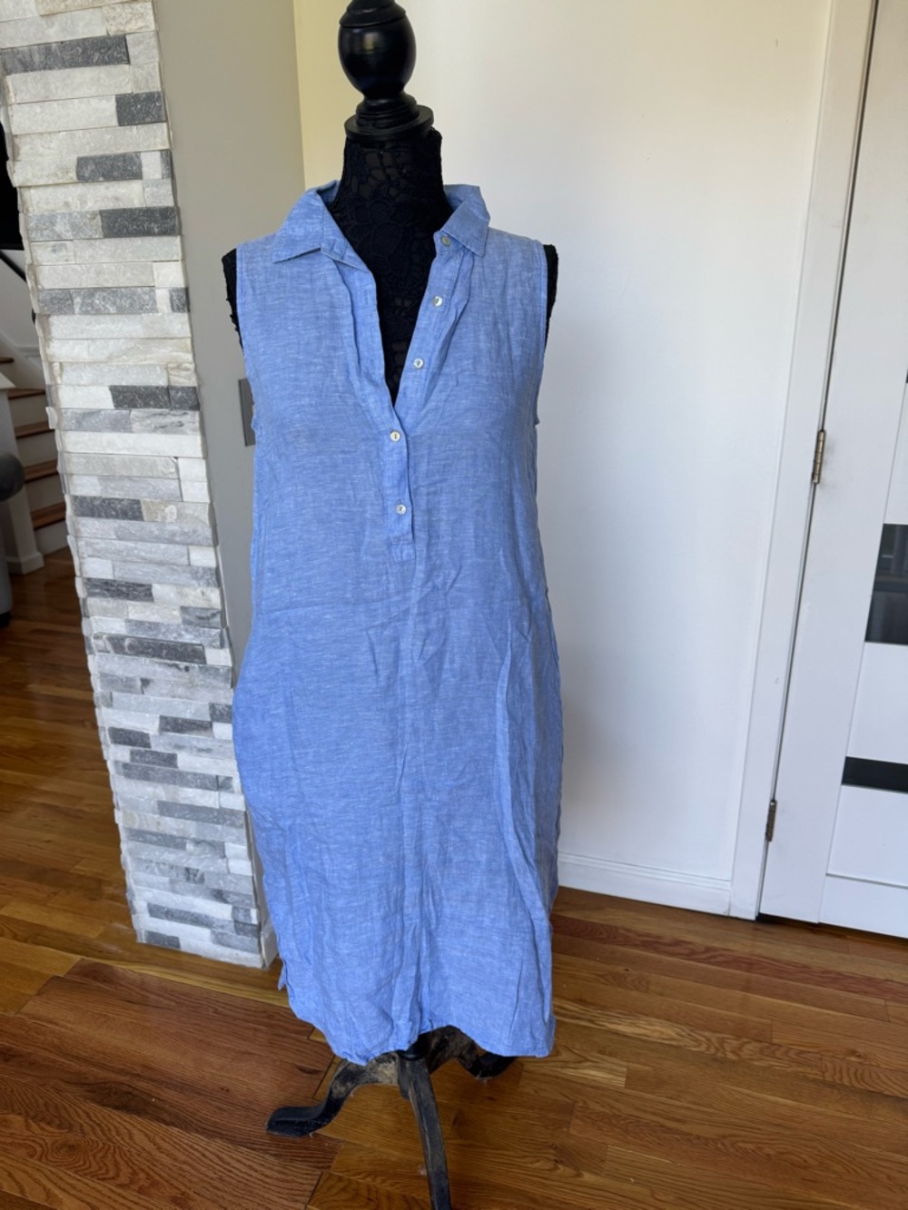 Adrienne Vittadini Sky Blue Linen Button-Front Dress